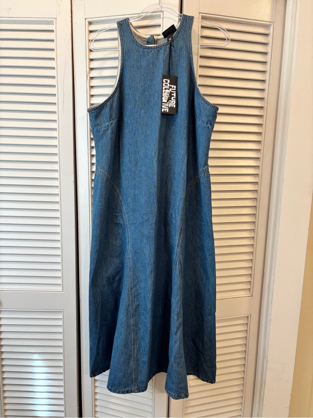 GAP Sleeveless Denim Midi Dress in Blue